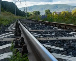 Пашинян предлагает Казахстану, ОАЭ или Катару развивать ж/д Армении pashinyan predlagaet kazahstanu oae ili kataru razvivat zhd armenii-t-nw-ru-0