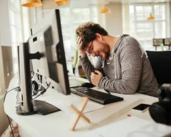 Роскачество и ТК РФ защищают права работников принудительного отпуска roskachestvo i tk rf zashhishhayut prava rabotnikov prinuditelnogo otpuska-t-nw-ru-0