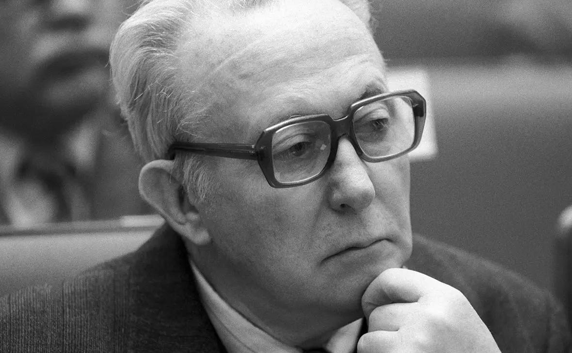 Рой Медведев (Владимир Мусаэльян / ТАСС)