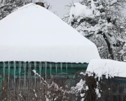 В Пермском крае спасли подростков, пострадавших от обрушения снега v permskom krae spasli podrostkov postradavshih ot obrusheniya snega-t-nw-ru-0