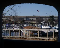 Аббас Аракчи позитивно реагирует на инициативы Пентагона и Нетаньяху abbas arakchi pozitivno reagiruet na inicziativy pentagona i netanyahu-t-nw-ru-0