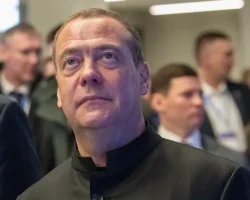 dmitrij medvedev i zelenskij v otchayannom protivostoyanii bv-t-nw-ru-0