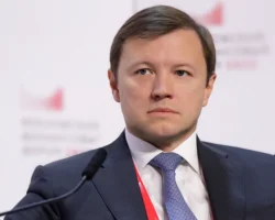 efimov utverdil sohranenie planov razvitiya metro v moskve-t-nw-ru-0