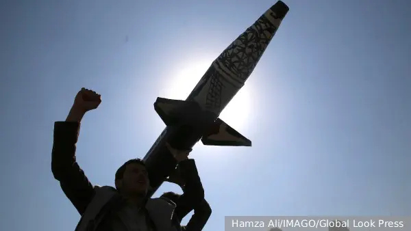 Востоковед заявил о фактическом вступлении хуситов в конфликт на стороне Ирана