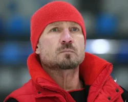 Кирилл Зайцев сыграет Романа Костомарова в фильме Сарика Андреасяна kirill zajczev sygraet romana kostomarova v filme sarika andreasyana-t-nw-ru-0