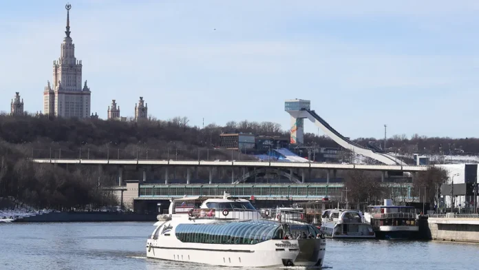 meteonovosti i fobos o teplom finale marta v moskve-t-nw-ru-0