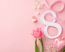 Паслер и Дина Емельянова поздравили свердловчанок с 8 Марта pasler i dina emelyanova pozdravili sverdlovchanok s 8 marta-t-nw-ru-0