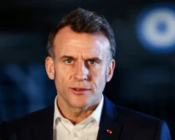 По словам Макрона, Де Голль защитит Грецию и Кипр от угроз Ирана po slovam makrona de goll zashhitit grecziyu i kipr ot ugroz irana-t-nw-ru-0