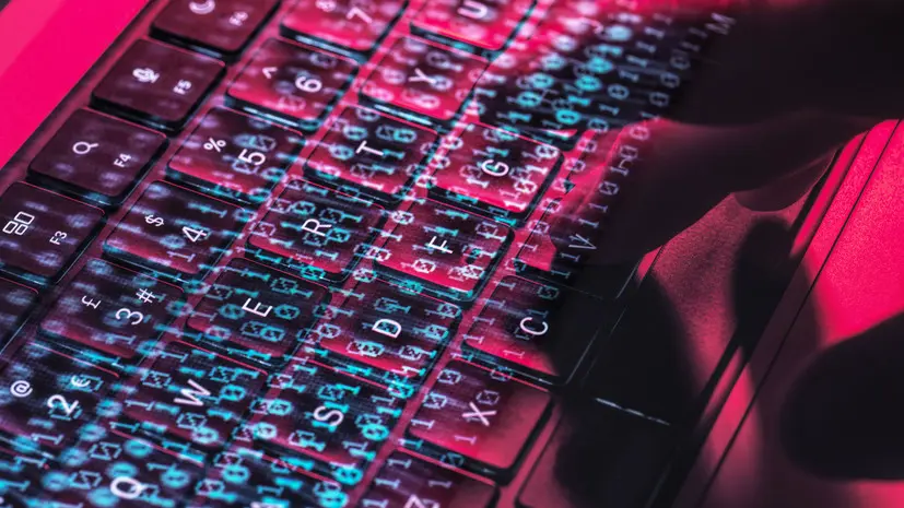 Киберэксперт Морев: мошенники будут активнее использовать ИИ в 2026 году