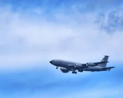 СЕНТКОМ подтвердил продолжение операции и присутствие KC-135 в Ираке sentkom podtverdil prodolzhenie operaczii i prisutstvie 135 v irake-t-nw-ru-0