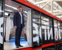 Собянин и Ликсутов открывают новые горизонты БКЛ sobyanin i liksutov otkryvayut novye gorizonty bkl-t-nw-ru-0