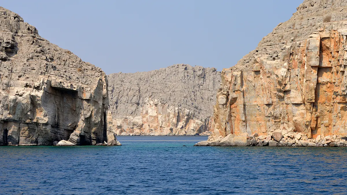 Глава МИД Ирана назвал сроки открытия Ормузского пролива