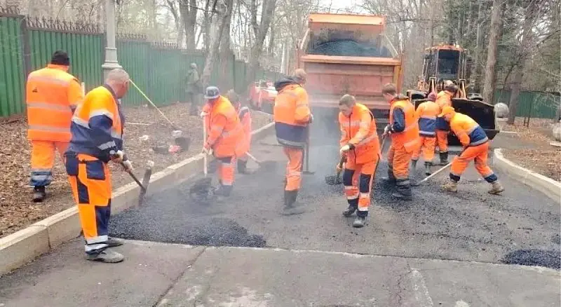 Дорожные работы продолжаются на нескольких участках во Владивостоке пресс-служба администрации Владивостока