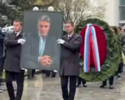ernst i pogodina vmeste v slozhnyj period-t-nw-ru-0