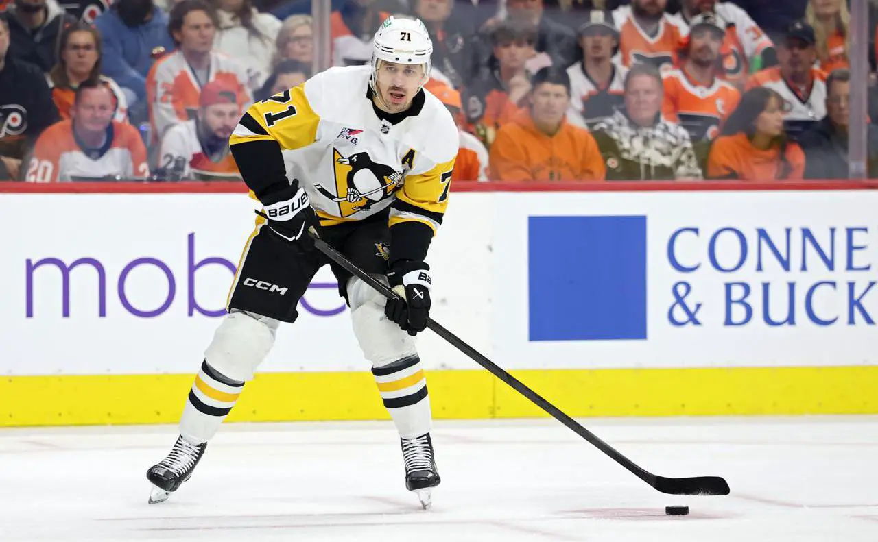 Евгений Малкин (Emilee Chinn / Getty Images)