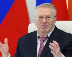 putin vspomnil zvonok zhirinovskomu i vystavku ldpr v manezhe-t-nw-ru-0