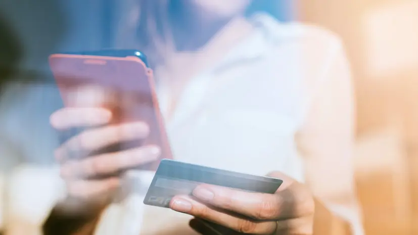 Юрист Сабитова: сбор денег через соцсети может грозить блокировкой счетов