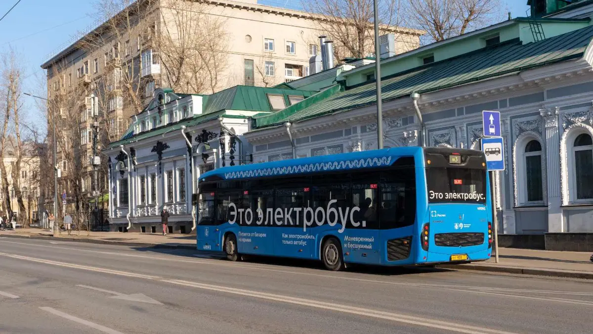 Собянин рассказал, на каких улицах появятся выделенные полосы в 2026 году