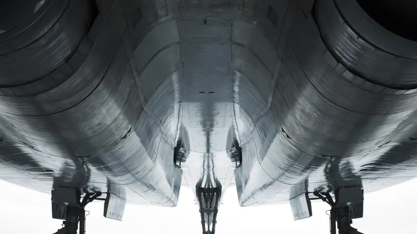 Политики Германии и Греции требуют разрешить импорт авиатоплива из России