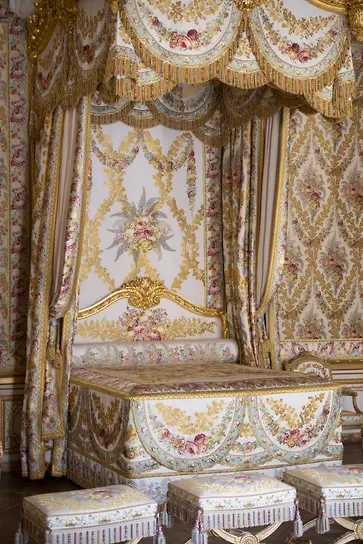 Версальский дворец вновь открывает восстановленные покои Людовика XVI-0