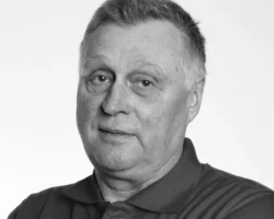 Юрий Петров, Денис Юсков чтут память тренера МосАкадемии yurij petrov denis yuskov chtut pamyat trenera mosakademii-t-nw-ru-0