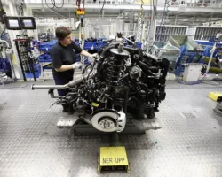 Андерс Белл об эволюции Volvo от ДВС к электромобилям anders bell ob evolyuczii ot dvs k elektromobilyam-t-nw-ru-0