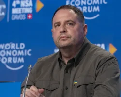 andrej ermak uhodit v ten  skandaly komandy zelenskogo-t-nw-ru-0