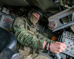 Дэвид Петреус о дронах, ударах Минобороны России и будущем конфликтов devid petreus o dronah udarah minoborony rossii i budushhem konfliktov-t-nw-ru-0