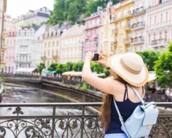 karlovy vary karlovarskij kraj nachinayut novuyu epohu dlya rossiyan-t-nw-ru-0