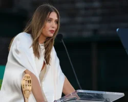 sharapova predlozhila novyj format dlya   -t-nw-ru-0