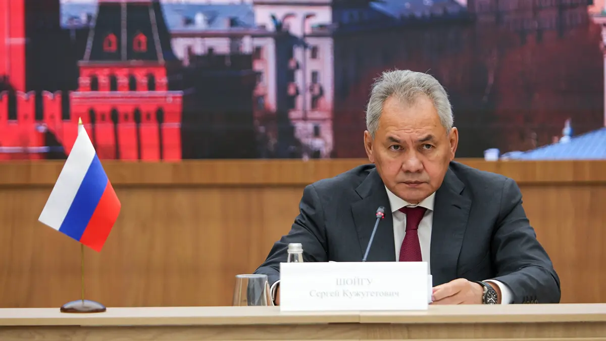 Шойгу: ВС России уверенно продвигаются по всей линии боевого соприкосновения