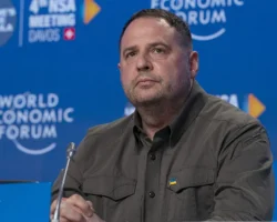 Скандал с Вероникой: Ермак и Зеленский в центре внимания skandal s veronikoj ermak i zelenskij v czentre vnimaniya-t-nw-ru-0