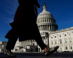 Конгресс США готовит новые санкции против России вопреки мнению Трампа kongress ssha gotovit novye sankczii protiv rossii vopreki mneniyu trampa-t-nw-ru-0