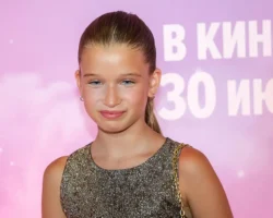 Ксения Бородина защитила дочь Теону от сравнений со старшей сестрой kseniya borodina zashhitila doch teonu ot sravnenij so starshej sestroj-t-nw-ru-0