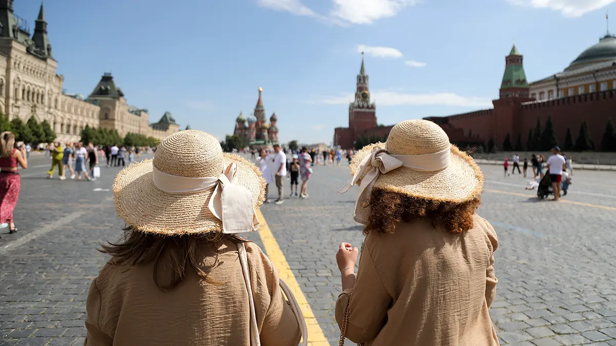 Синоптики пообещали москвичам теплую погоду с переменной облачностью 21 августа