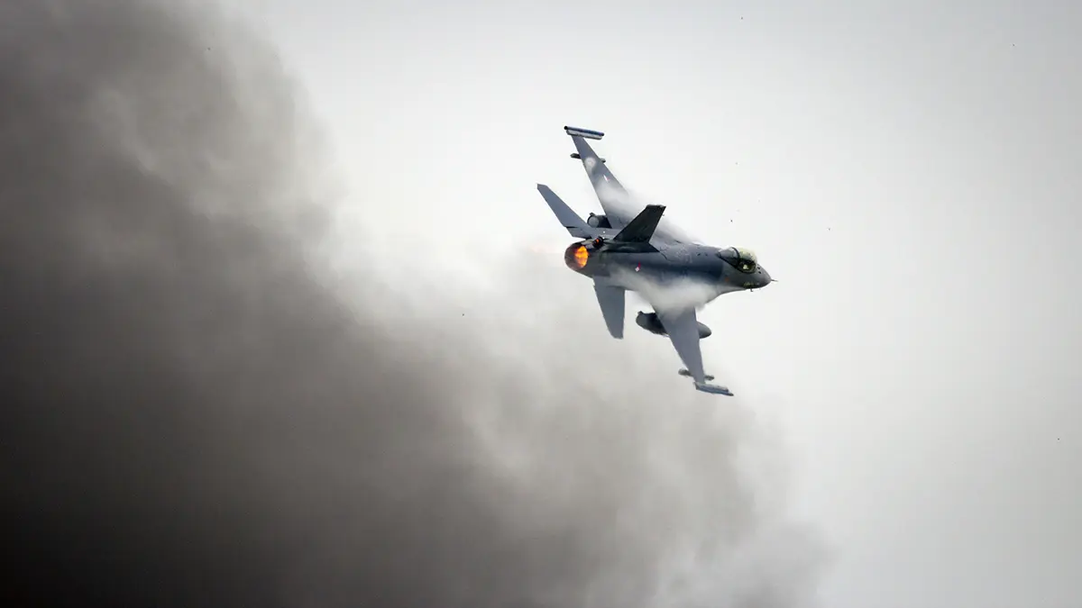 WSJ: Украина рискует остаться без исправных истребителей F-16 к концу 2026 года