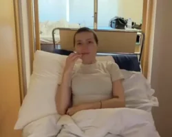 valeriya chekalina lerchek perenesla operacziyu na spine i idyot na popravku-t-nw-ru-0