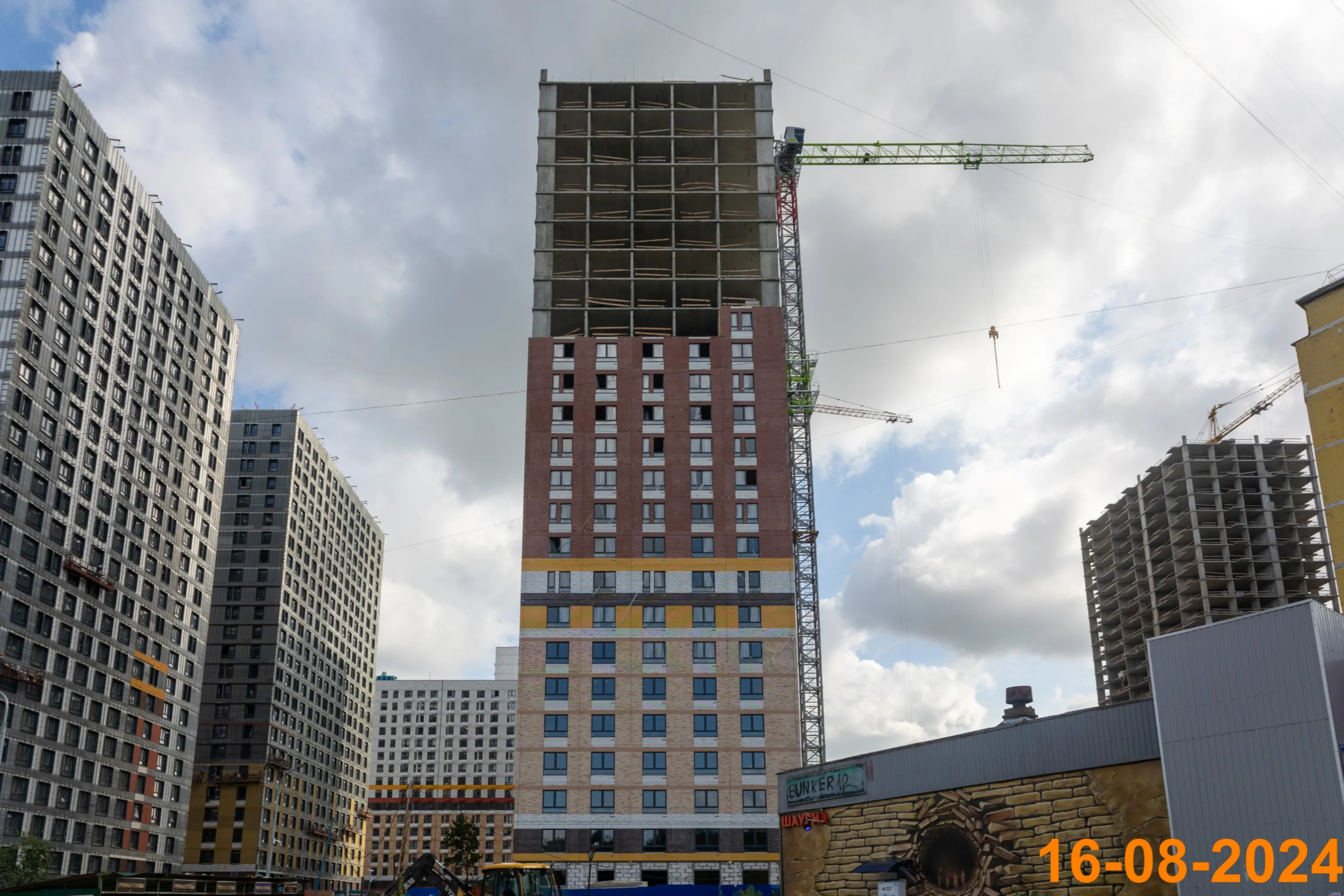 Фото ЖК Кузьминский лес