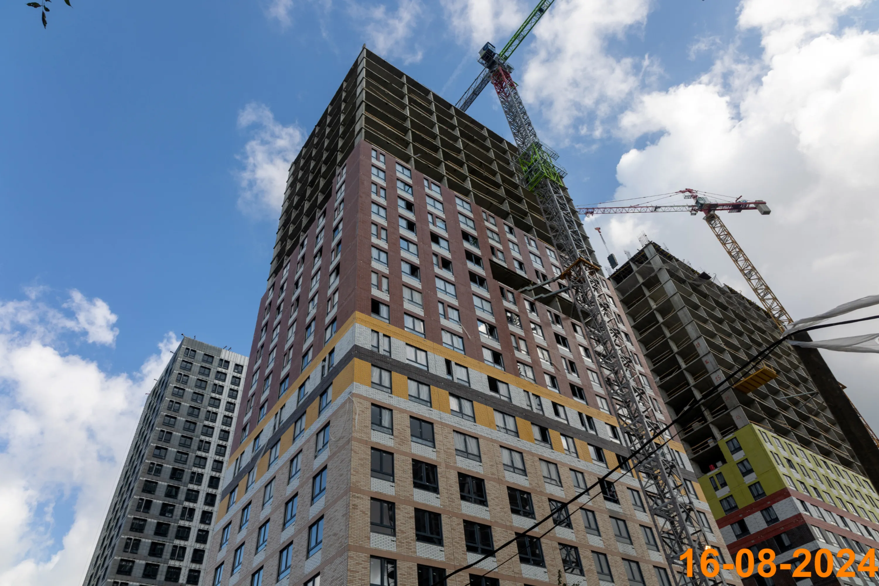 Фото ЖК Кузьминский лес