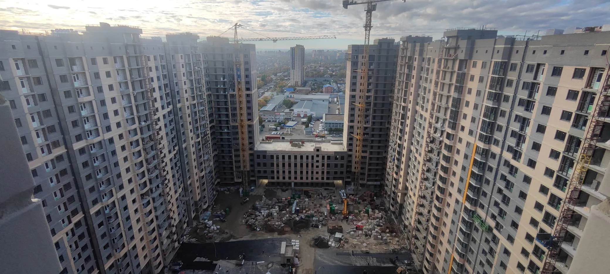 Фото ЖК "URAL ( Урал)"