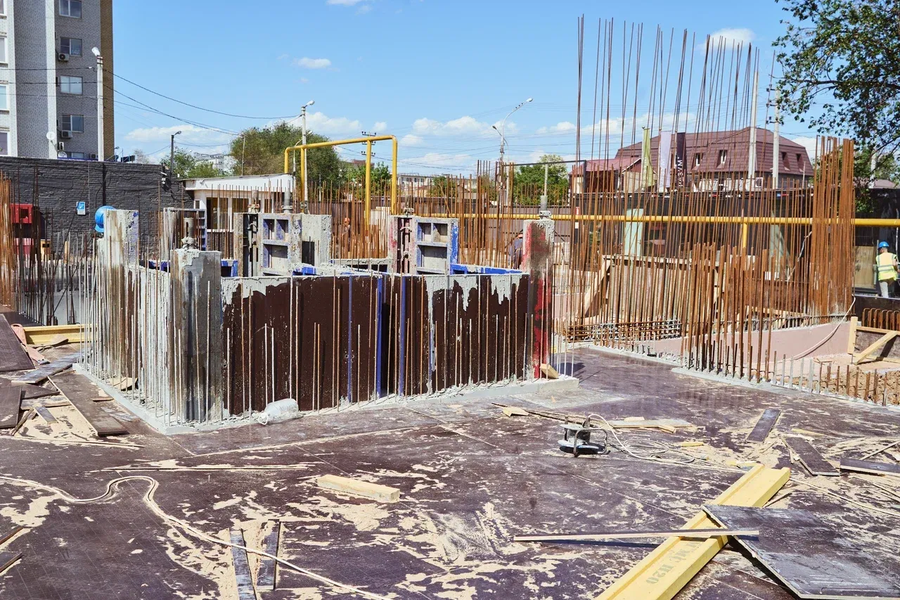 ЖК РАЗУМ на Боевой ход строительства