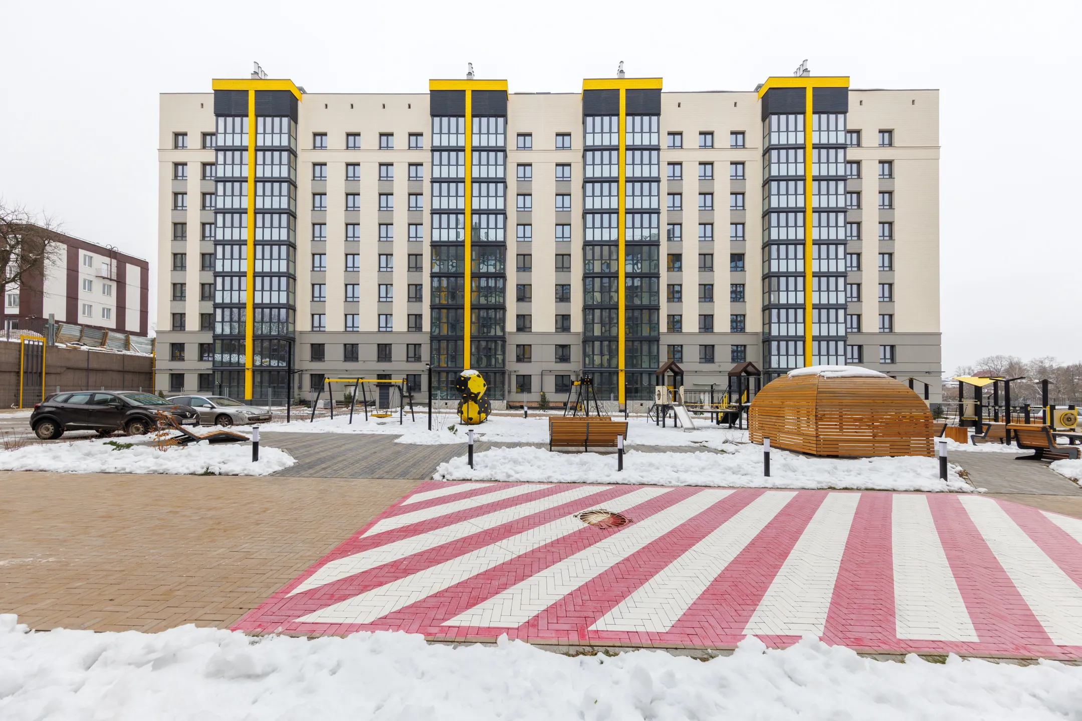 Фото ЖК NEXT (НЕКСТ) на Площади Партизан