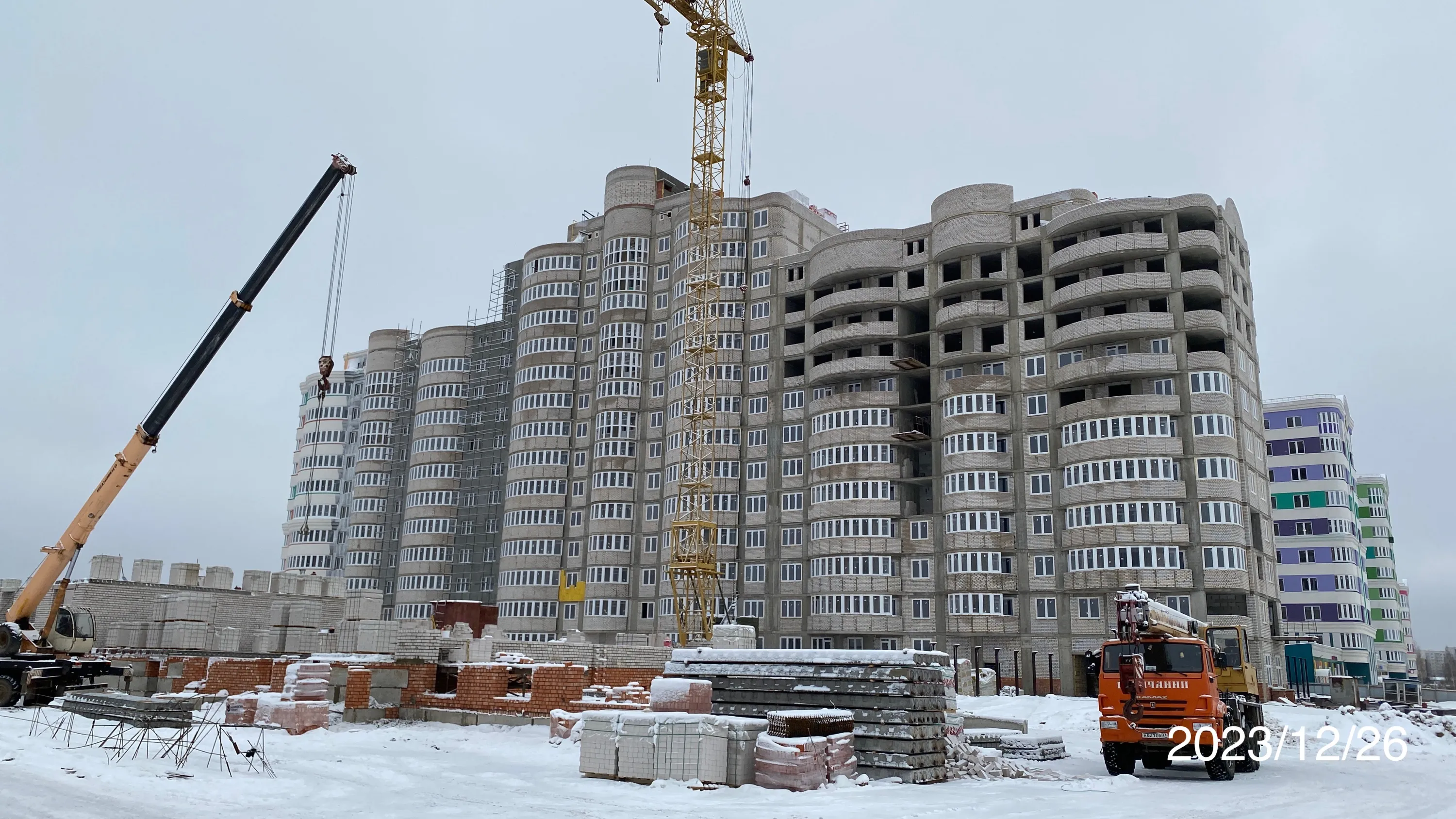Фото ЖК Самоцветы