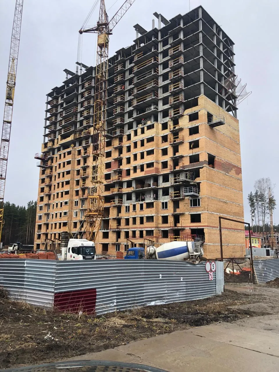 Фото ЖК ВЫСОТА