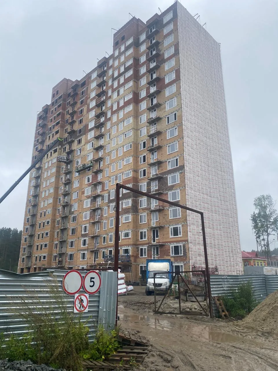 Фото ЖК ВЫСОТА