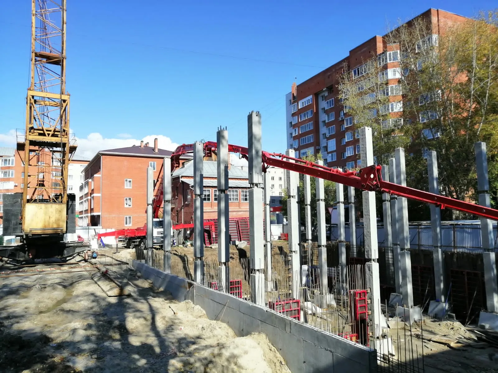 Фото ЖК "ROZALUX (РозаЛюкс)"