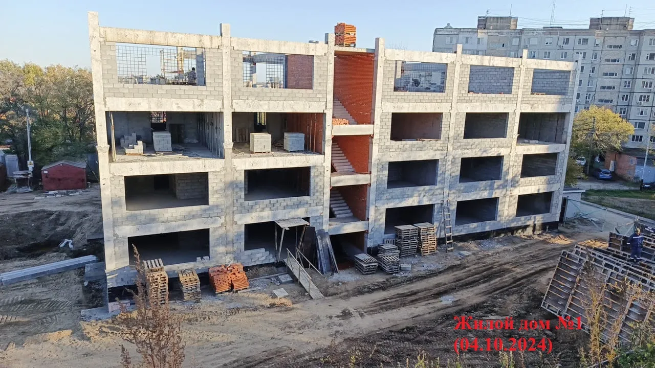 Фото ЖК в пер. Минометный
