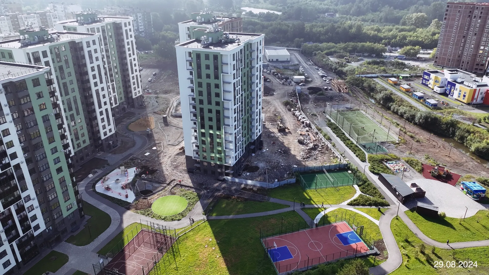 Фото ЖК "Парковый"