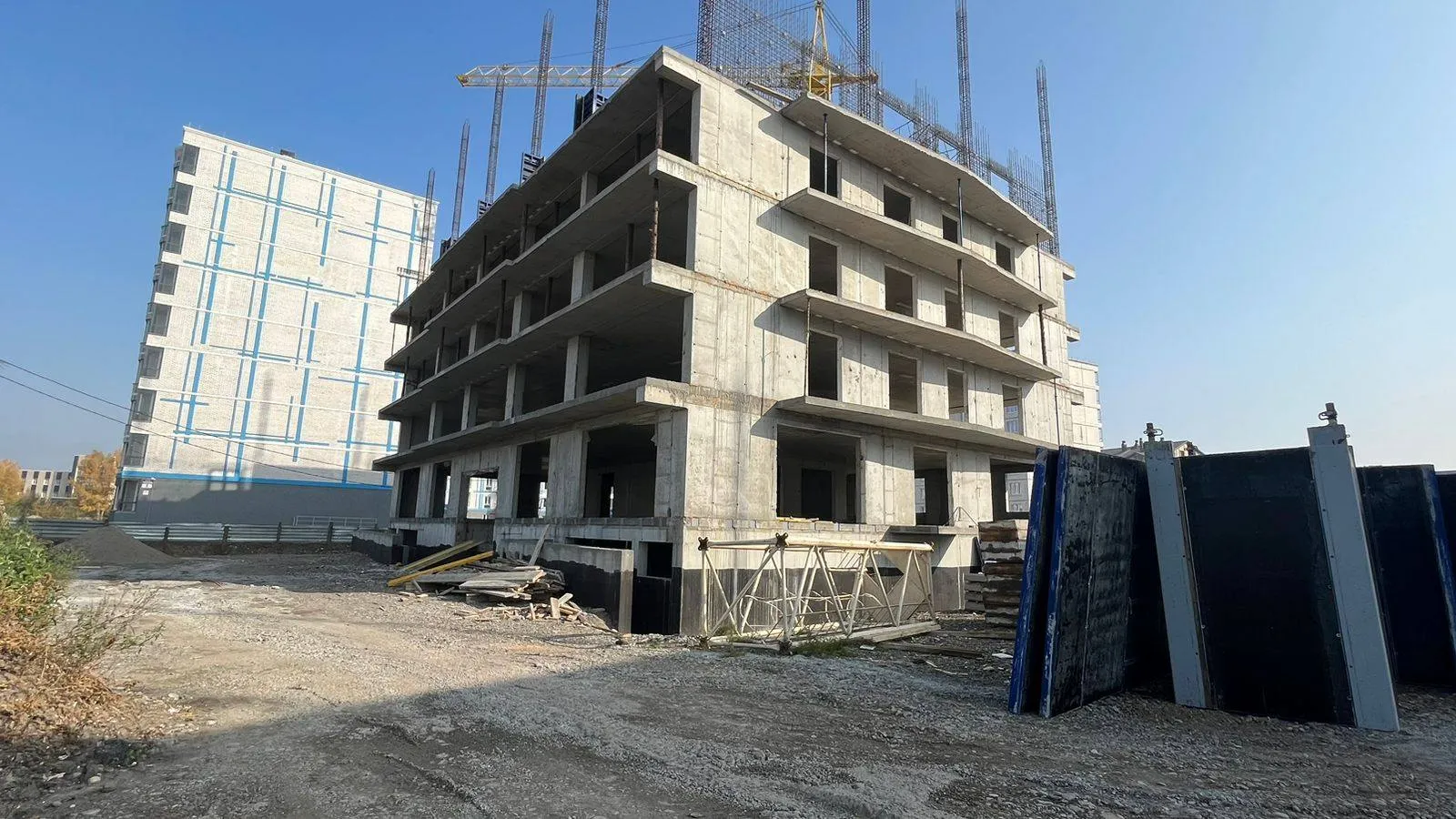 ЖК Кватро ход строительства