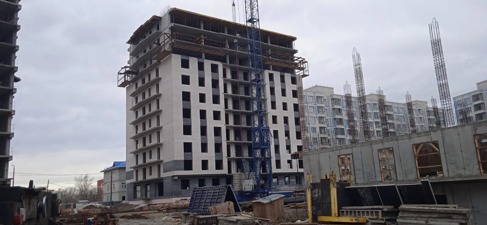 ЖК Кватро ход строительства